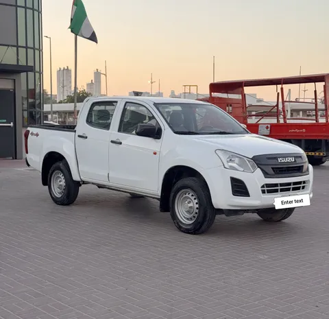 Isuzu D Max 2020 — YallaMotor