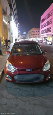 Ford Figo 2015 — YallaMotor