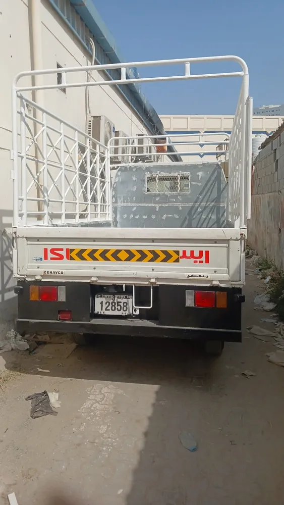 Isuzu D Max 2017 — YallaMotor
